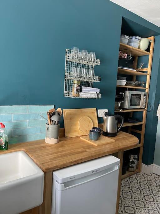 Cosy 2 Bed Flat In