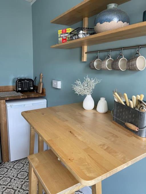 Cosy 2 Bed Flat In Crickhowell